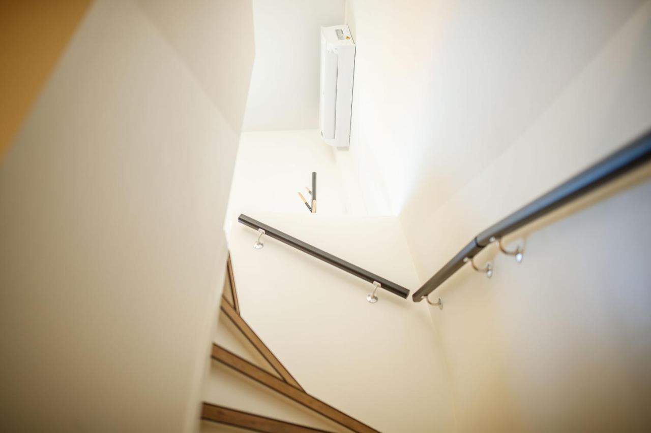 Deluxe 35M2 City Center Suite With Views - Db6C دين بوس المظهر الخارجي الصورة