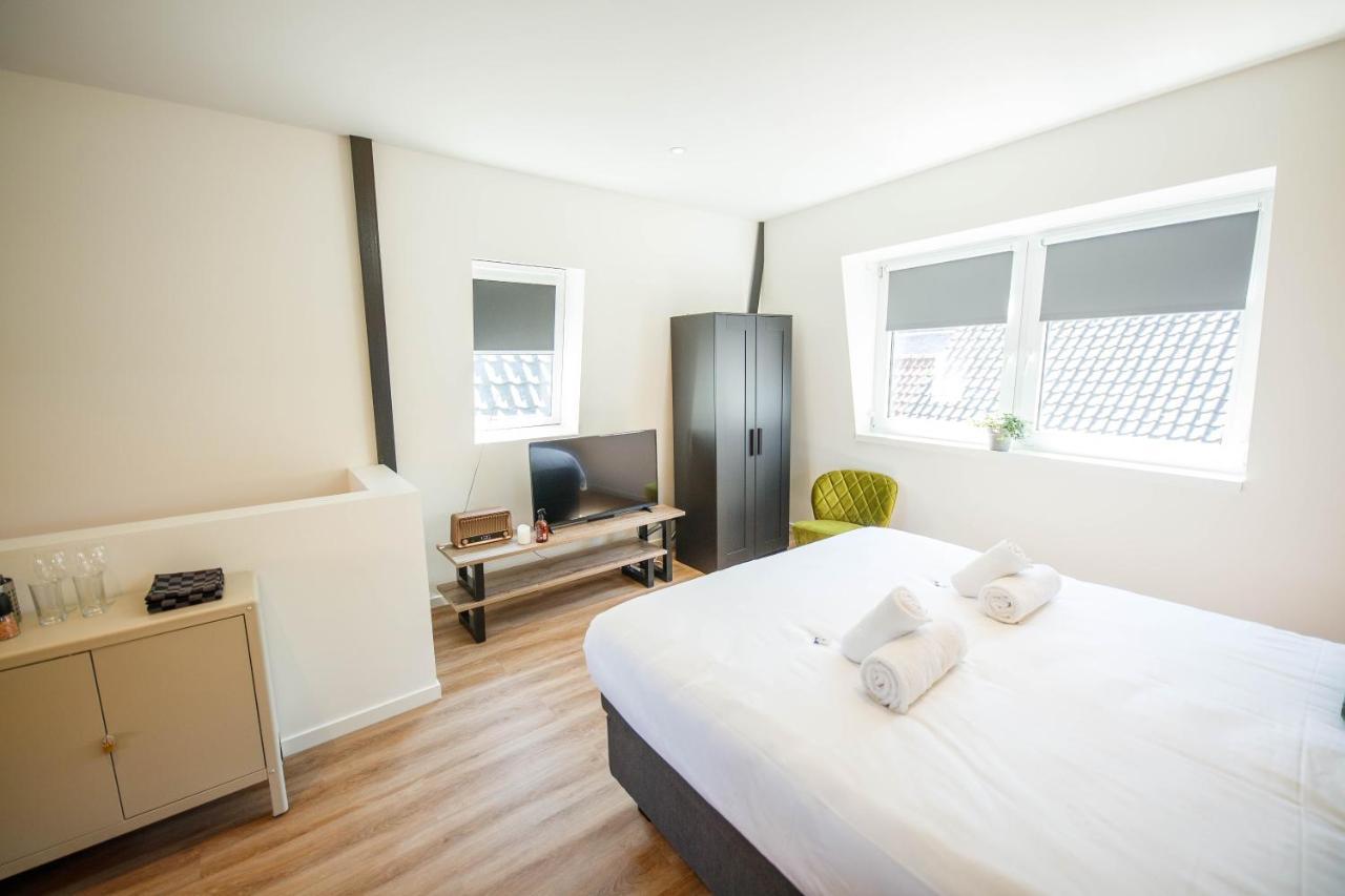 Deluxe 35M2 City Center Suite With Views - Db6C دين بوس المظهر الخارجي الصورة