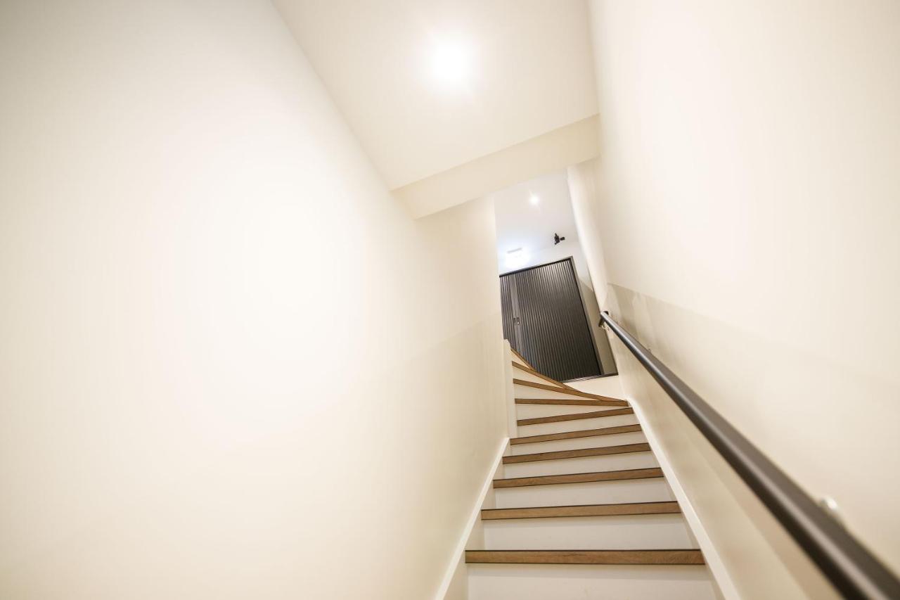 Deluxe 35M2 City Center Suite With Views - Db6C دين بوس المظهر الخارجي الصورة